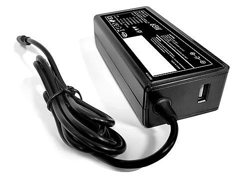 ��� �� ��������� ������� ������ EZCool Type-C Universal 65W PD 3.0 AD-710