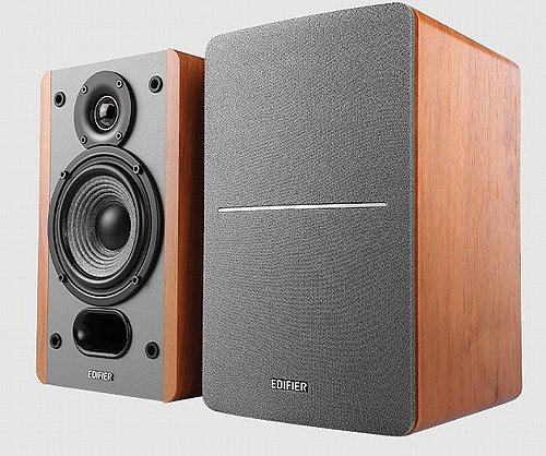 ������� Edifier P12 - Passive Bookshelf Speakers (brown) 