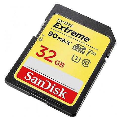 ����� ����� SanDisk Extreme 600x Secure-Digital SDHC UHS-I SDSDXVE-032G - ��� 32GB